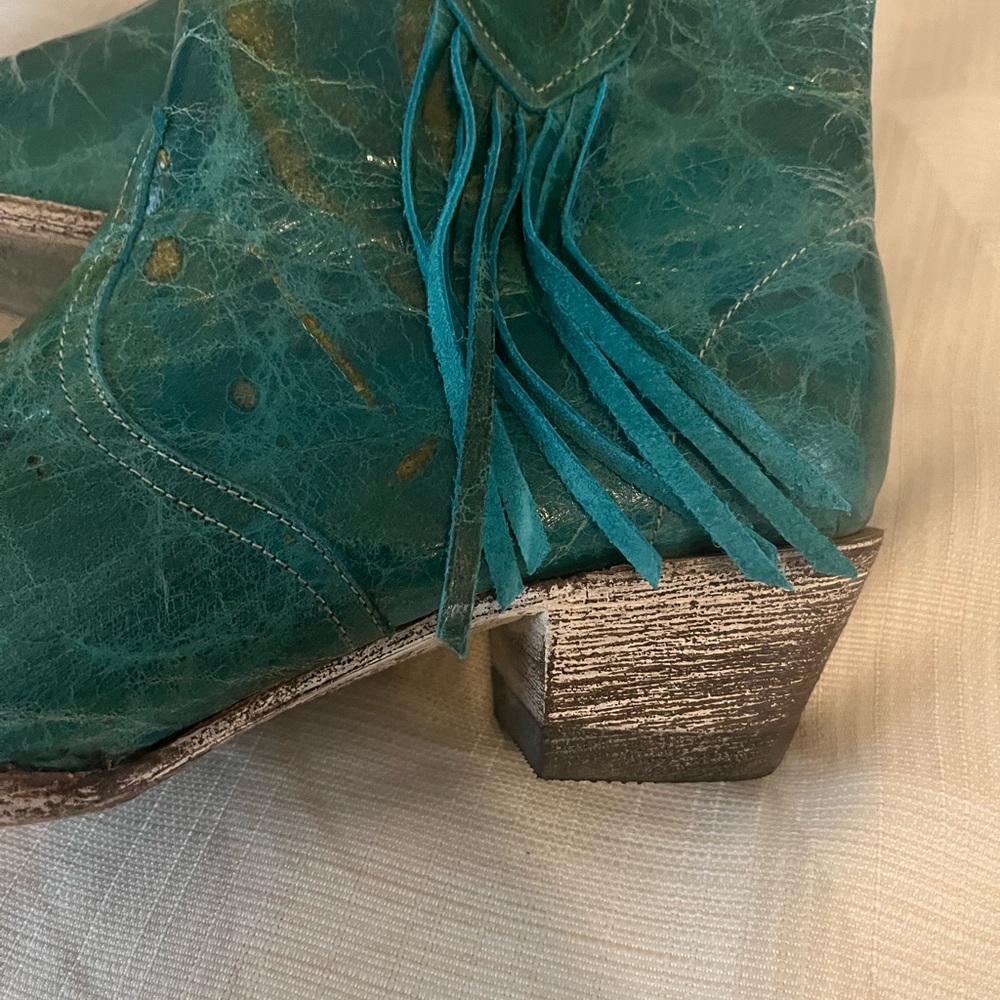 Ferrini Fringe Turquoise Booties 9B - Picture 8 of 8